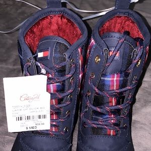 ✨Tommy Hilfiger Snowboots✨